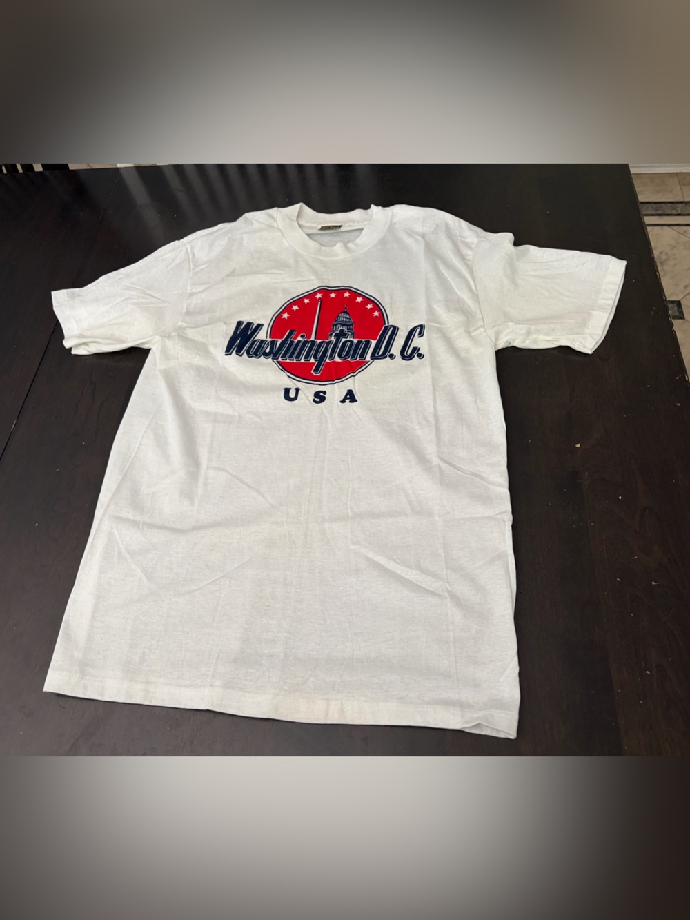 Vintage 1980s Touch of Gold Washington D.C. Graphic T-shirt XL